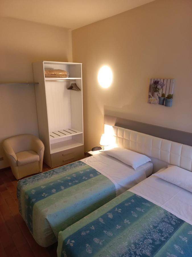 Park Hotel คาสเทลซานเปียโตรแตร์เม ภายนอก รูปภาพ
