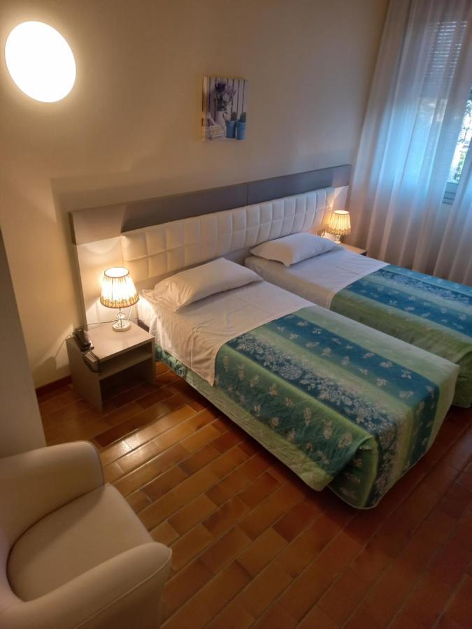 Park Hotel คาสเทลซานเปียโตรแตร์เม ภายนอก รูปภาพ