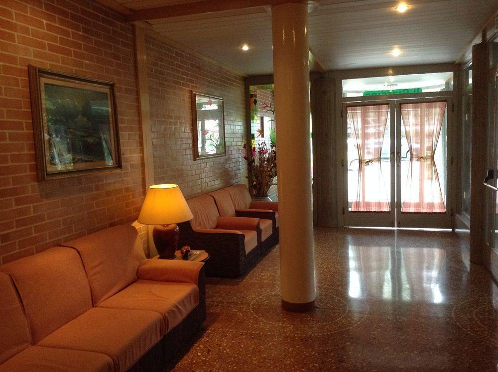 Park Hotel คาสเทลซานเปียโตรแตร์เม ภายนอก รูปภาพ